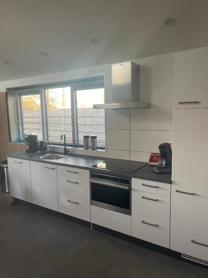 Luxe Vakantiebungalow Met Omheinde Tuin Voor Hond En Kinderen Dirkshorn Dış mekan fotoğraf